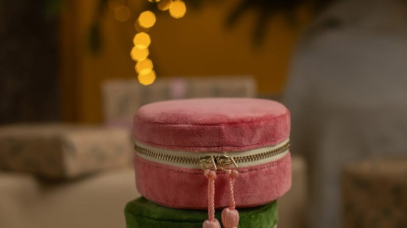 Kits couture exclusifs en édition limitée