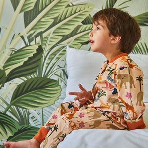Couture de combinaison de pyjama pour enfant 