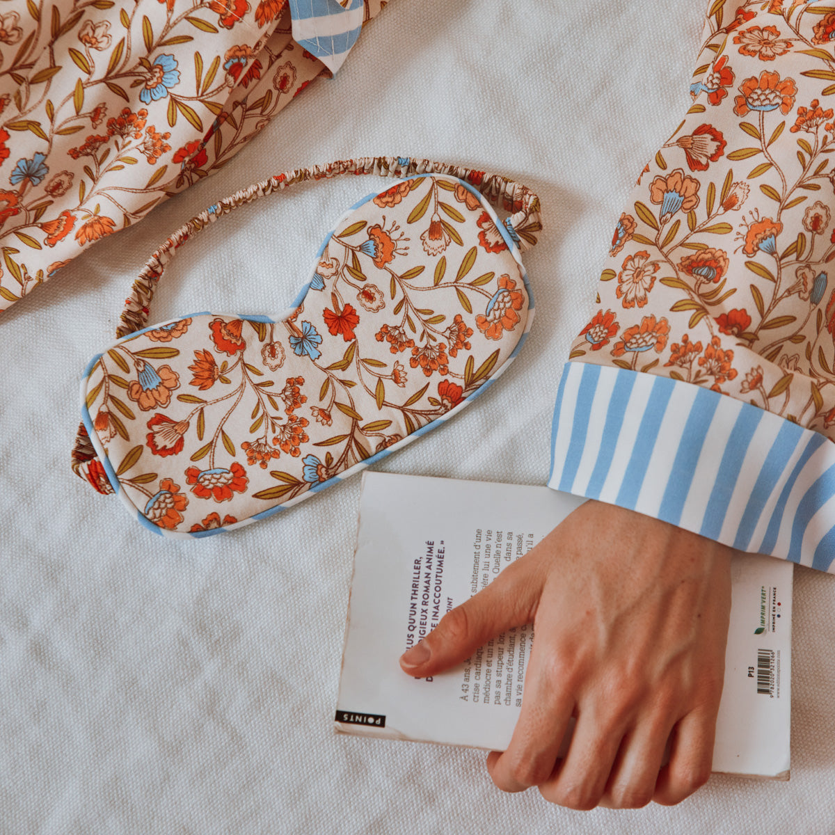 patron de couture masque de nuit