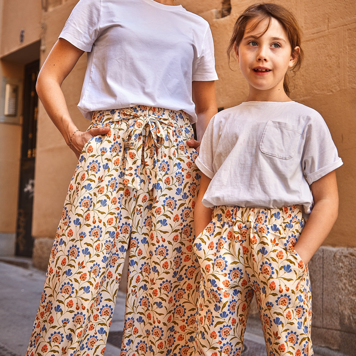 tissu pour coudre blouses, robes, jupes, shorts, kimonos et combinaisons et doublure.