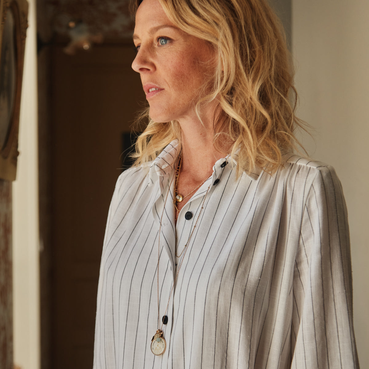 Couture de blouse et robe pour femme