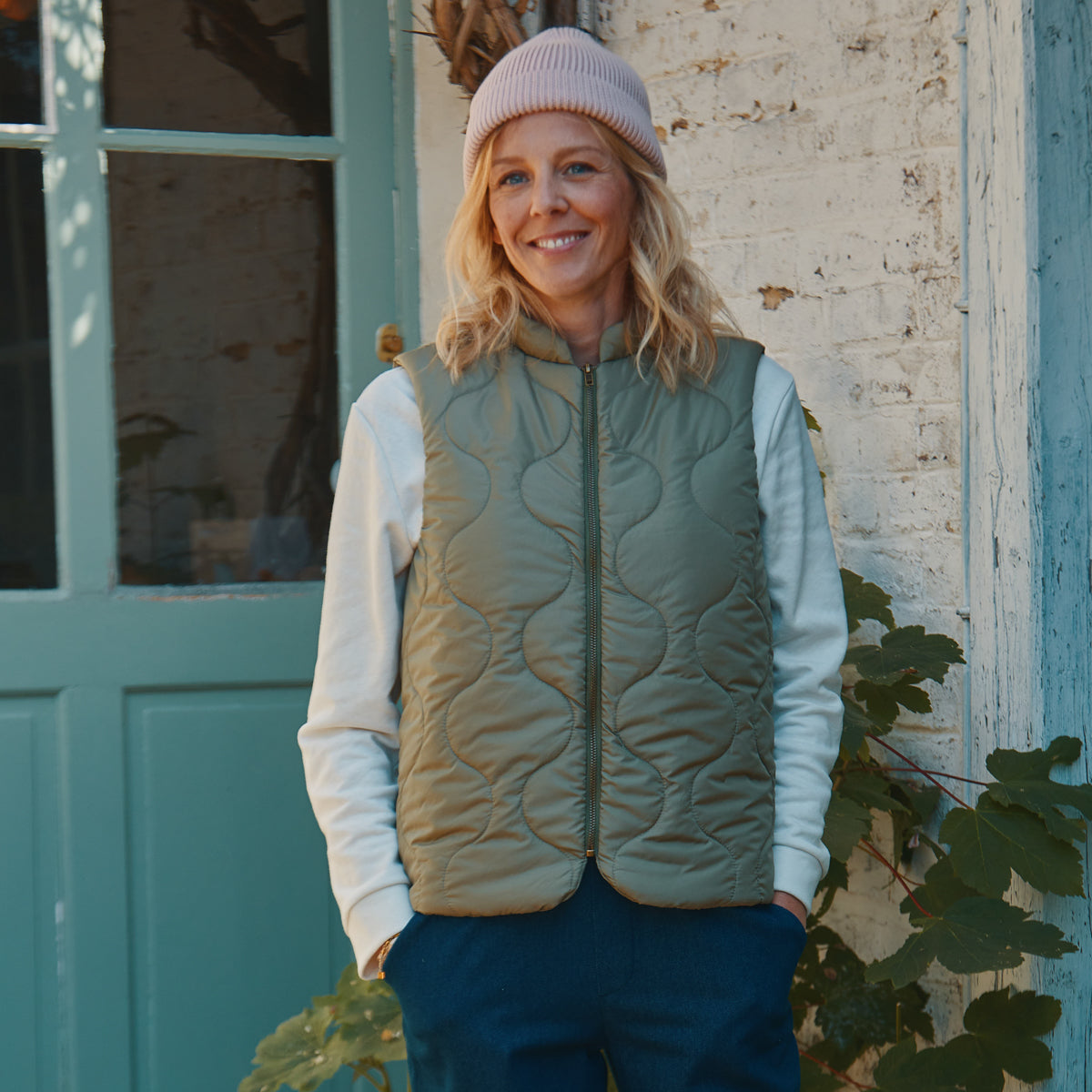 Couture de gilet sans manches pour femme