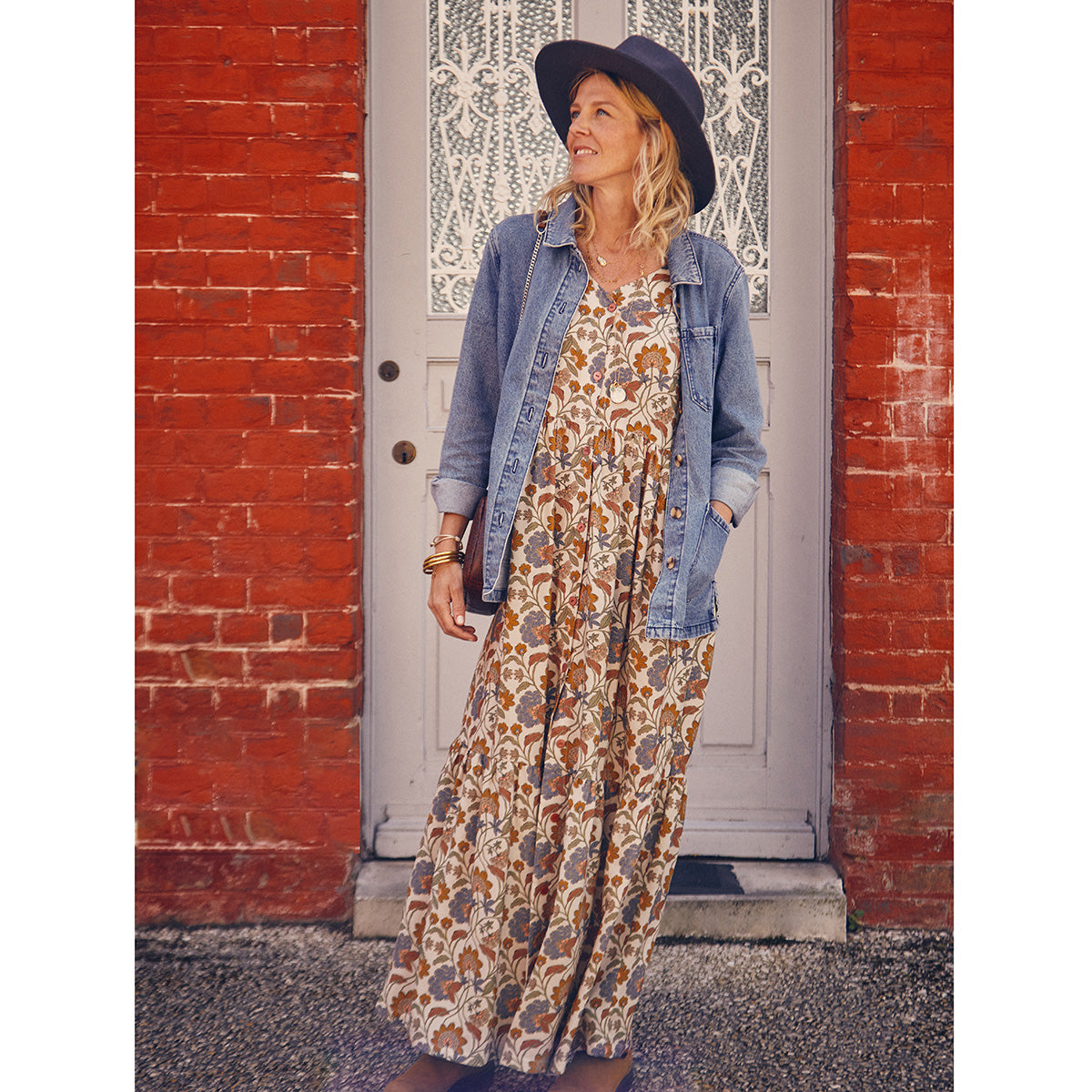 Couture de robe pour femme et enfant