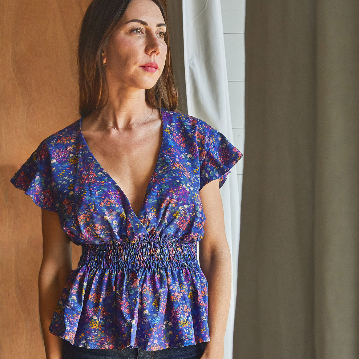 Couture de blouse, robe et jupe pour femme