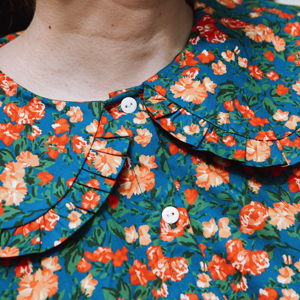 patron couture chemise femme intermédiaire avancé Amsterdam popeline fleurs col rond à volant