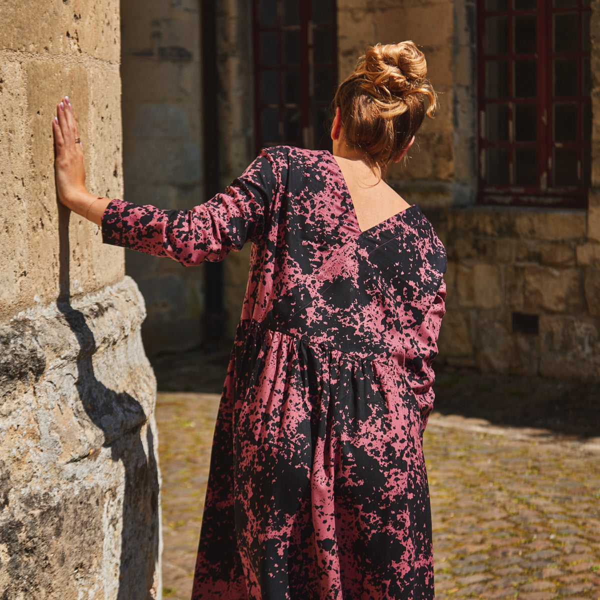 Couture de robe pour femme