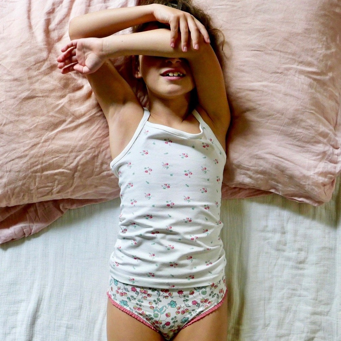 Sous-vêtement pour femme et enfant DIY