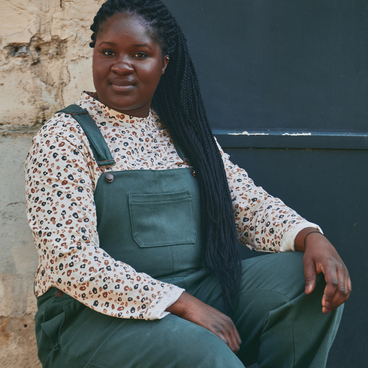 Couture de salopette pour femme