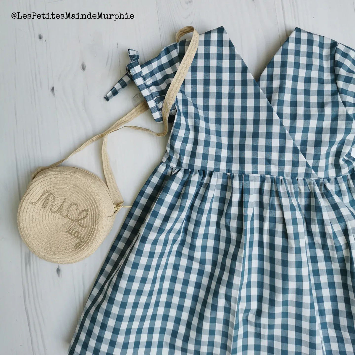 Couture de robe manches courtes