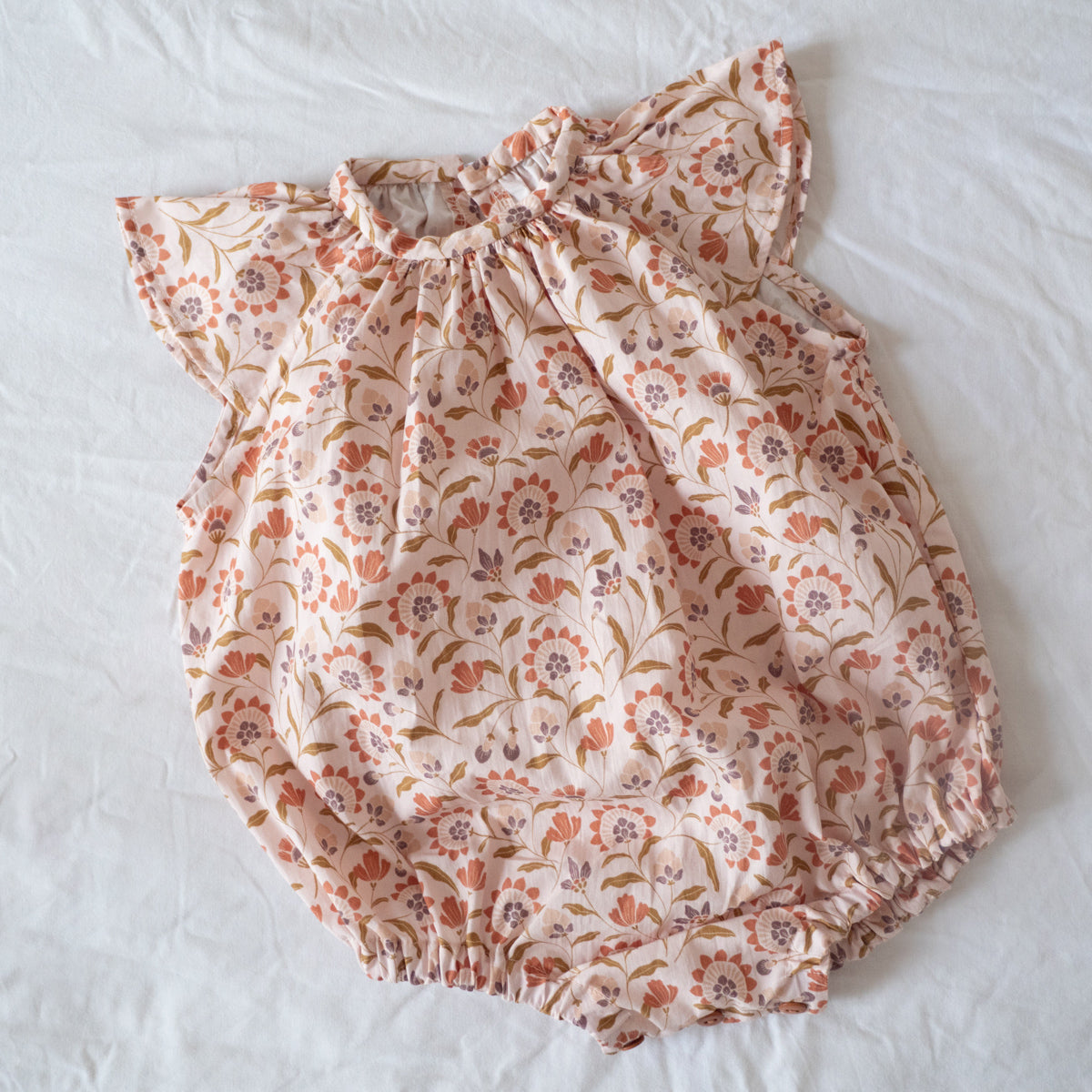 Patron de barboteuse bébé été