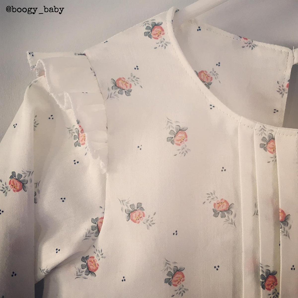 Couture blouse moderne pour fille