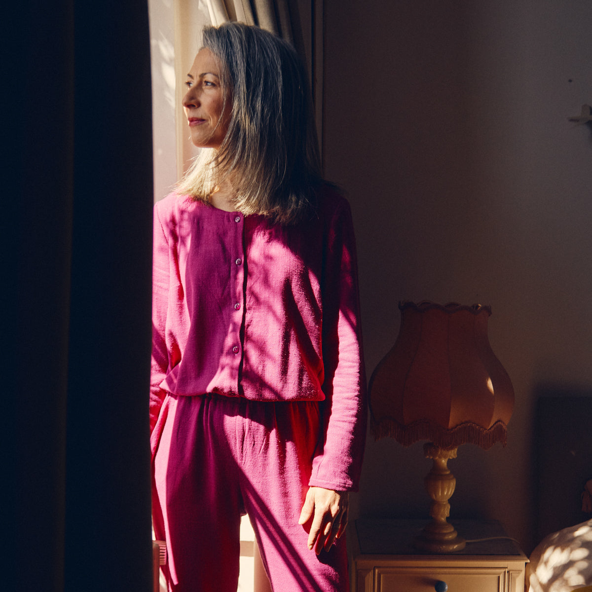 Couture de combinaison et robe pour femme et enfant