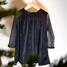 Couture de robe pour bébé