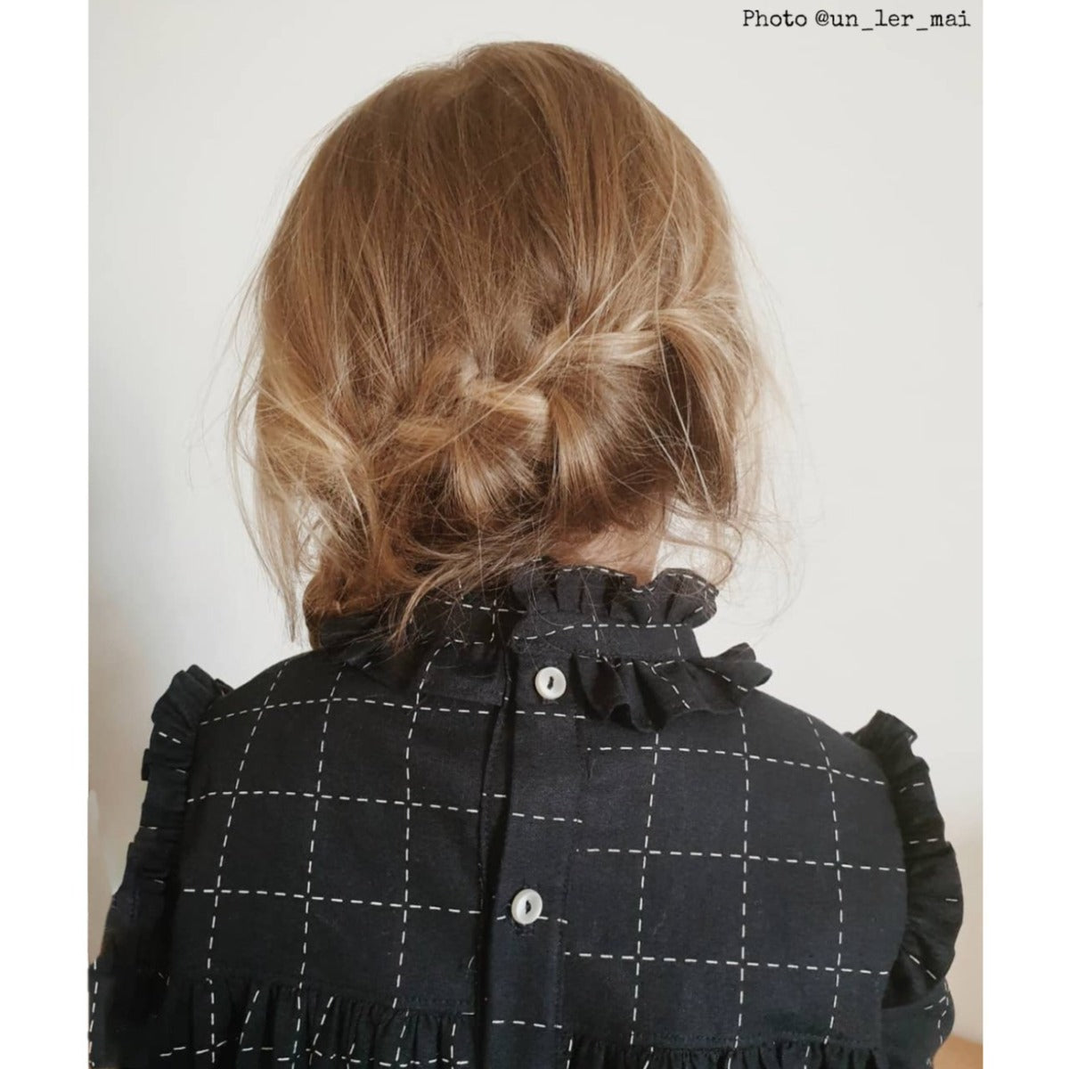 Robe à patte de boutonnage DIY