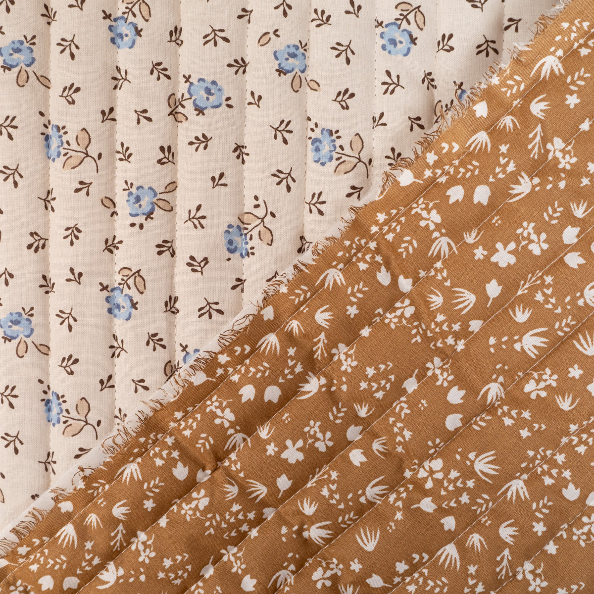 tissu matelassé floral