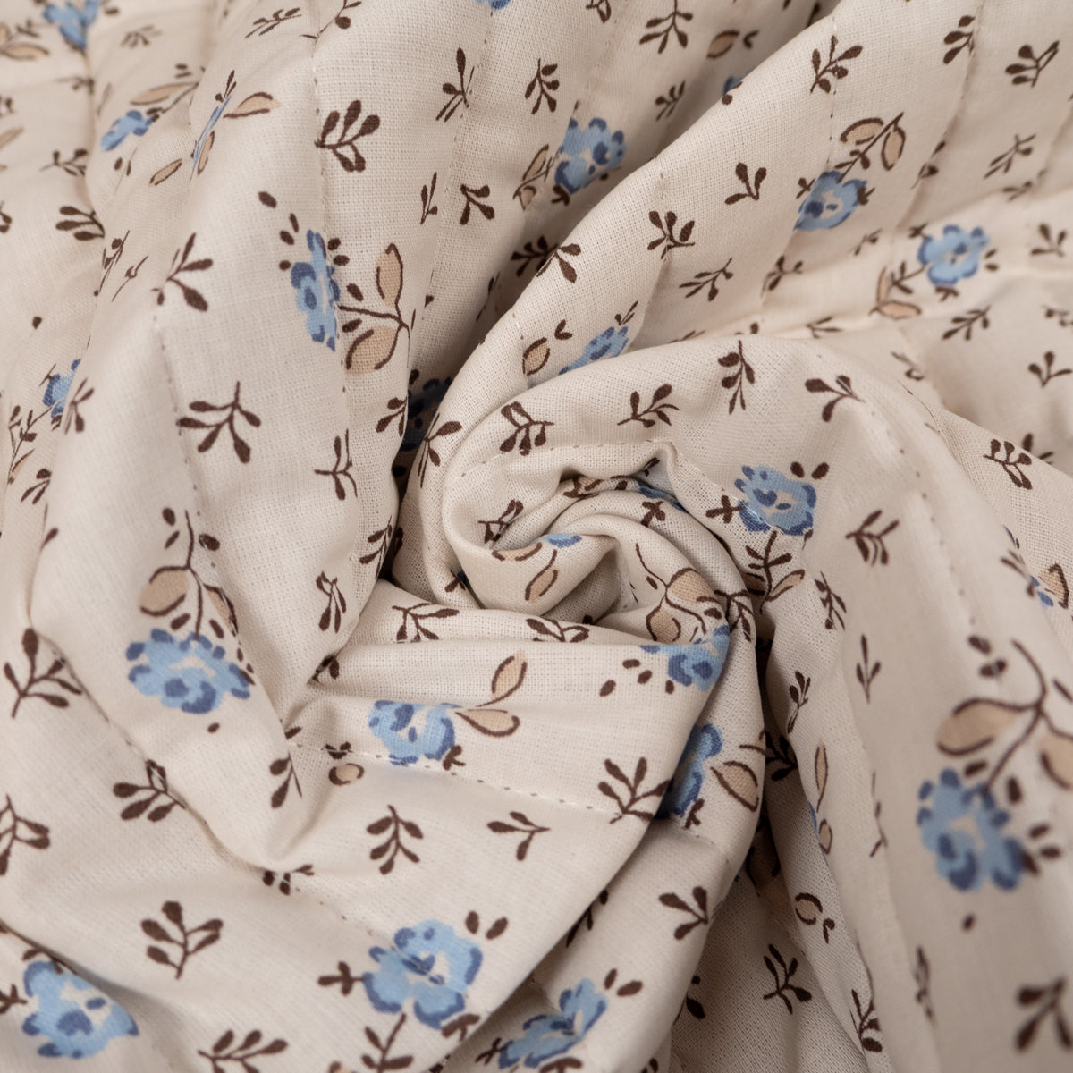 tissu matelassé floral