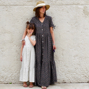 Couture de robe manches longues pour femme et enfant 