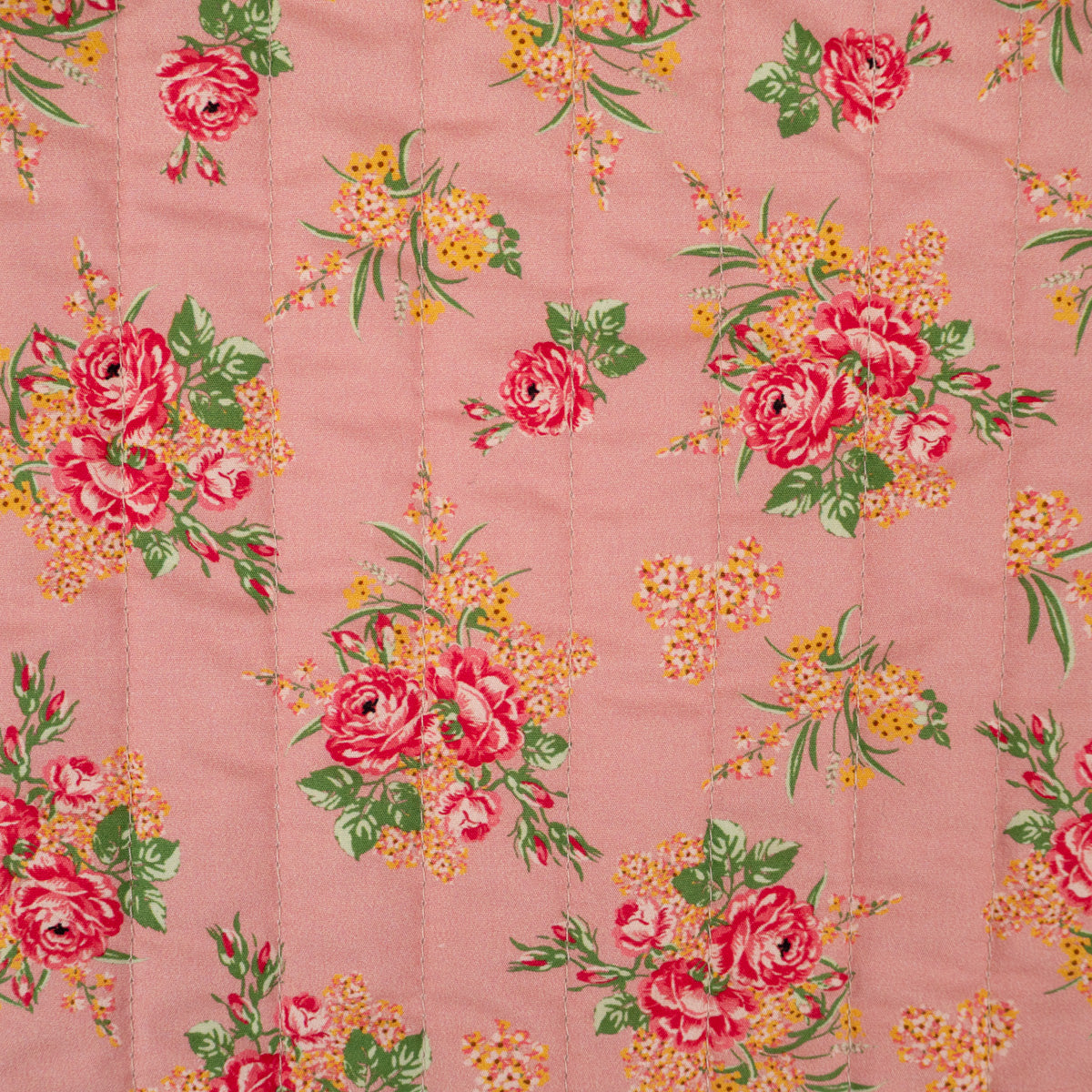 Matelassé floral rose