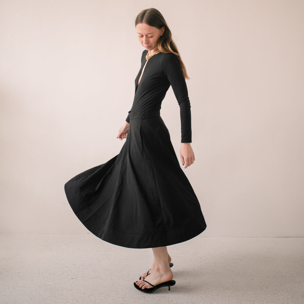 Patron couture body femme élégant Paloma avec coupe ajustée et finitions modernes
