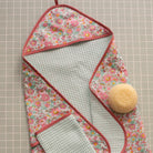 Cape de bain déplié liberty