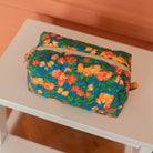 Trousse Venise en matelassé fleuri, patron de couture facile, format PDF.