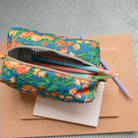 Trousse Venise en matelassé fleuri, patron de couture facile, format PDF.