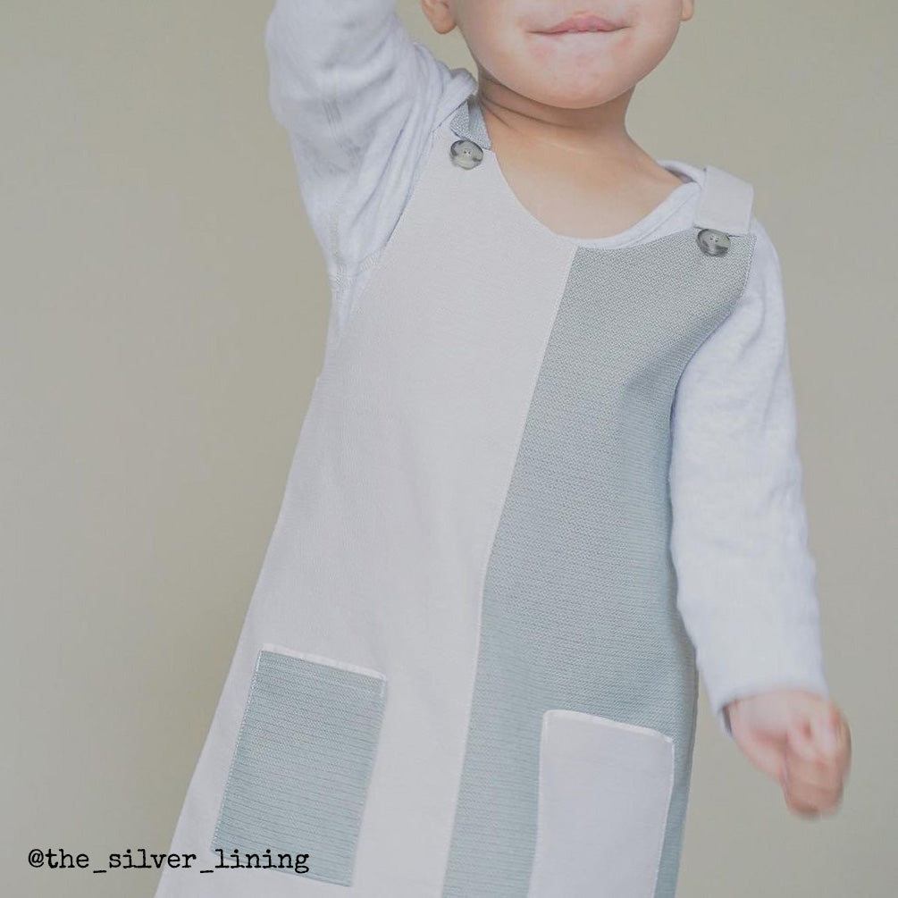 Salopette et robe pour bébé DIY