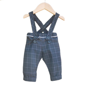 Couture de pantalon pour bébé 